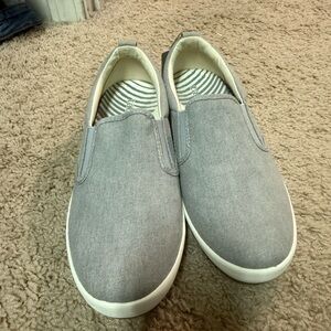 New Taos Sneakers